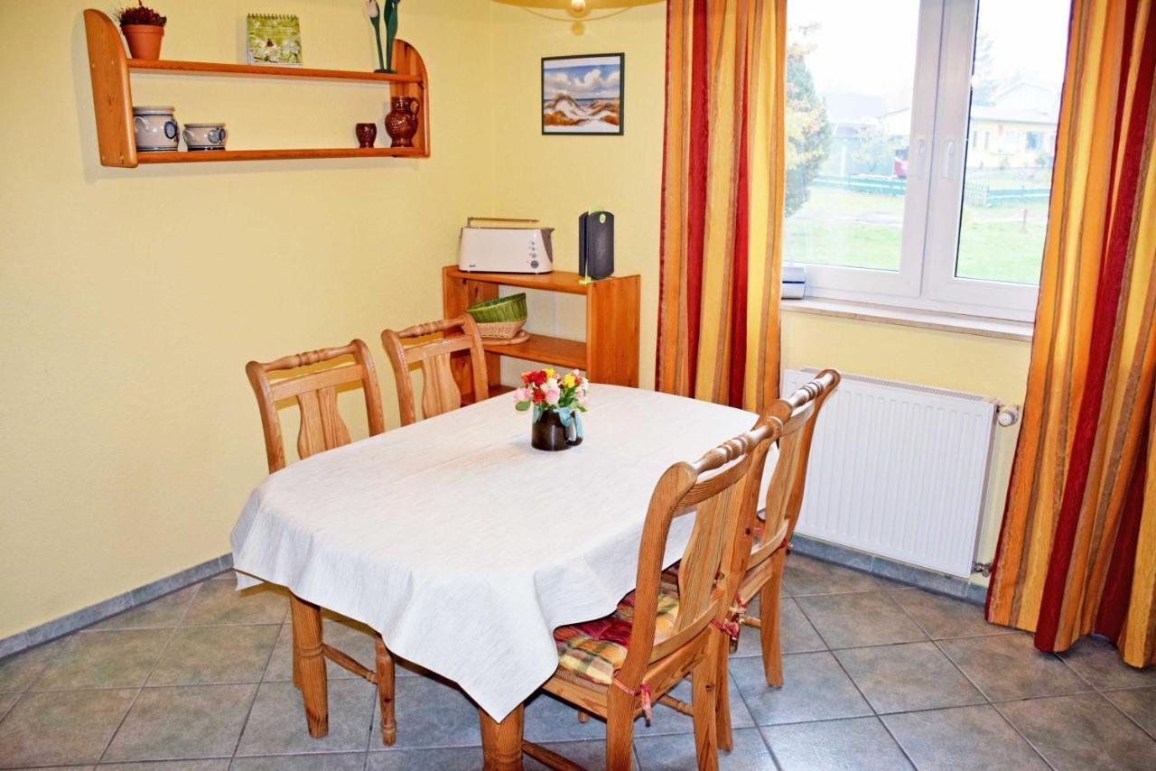Ferienhaus Sabine Mit Kamin Und So Baabe Extérieur photo